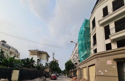 Shophouse 5 tầng trung tâm phường Trâu Quỳ, quận Gia Lâm. Đất 88m2, 400m2 sàn. Lh ngay.